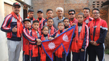 ह्यान्डबल टोली भारत प्रस्थान